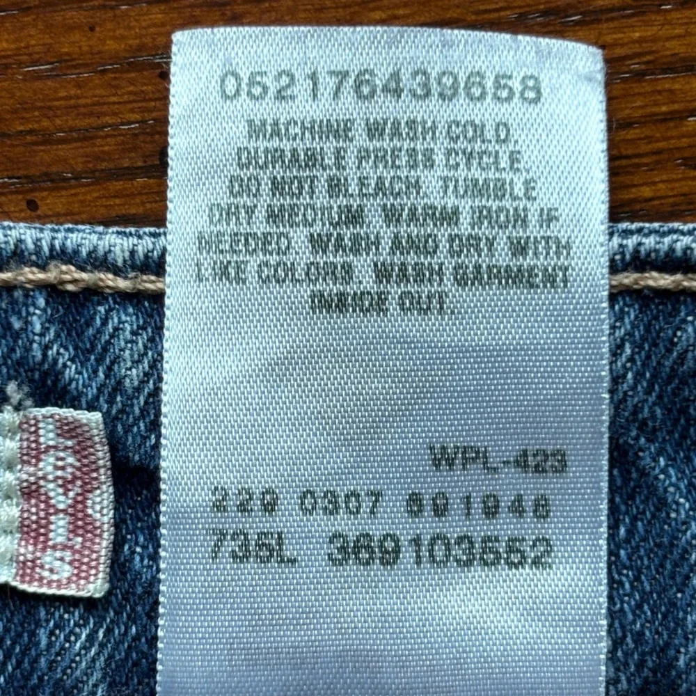 Levis levis 545